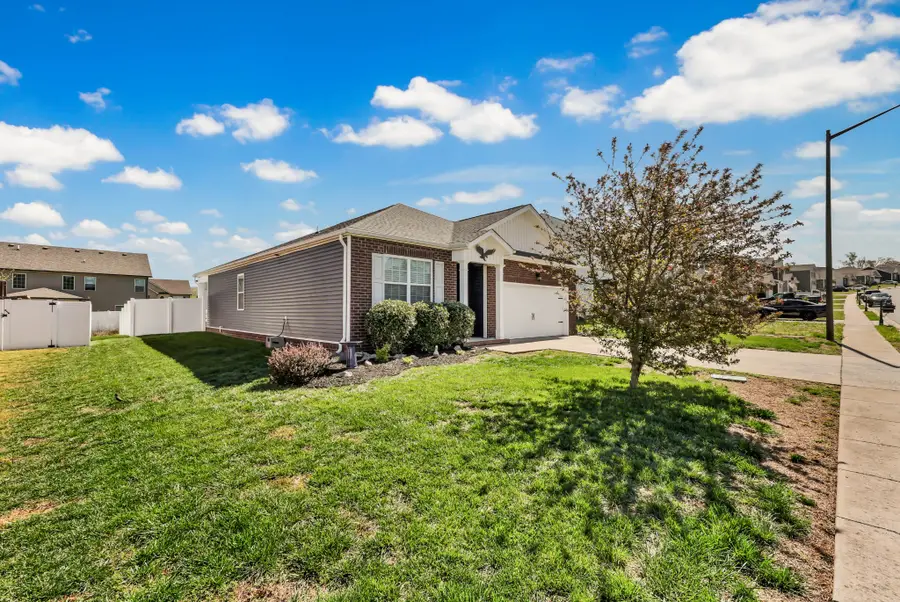 257 Autumn Terrace Ln, Clarksville, TN 37040 - #3