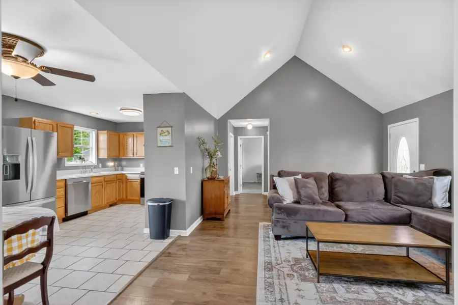 335 Williams Rd, Lafayette, TN 37083 - #3