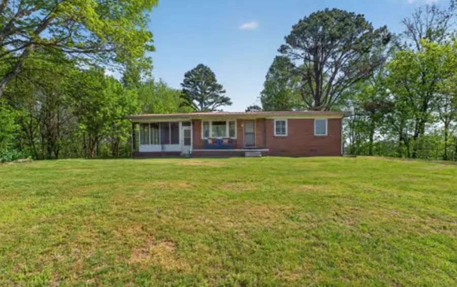 17015 Nashville Hwy, Buffalo Valley, TN 38548 - #2