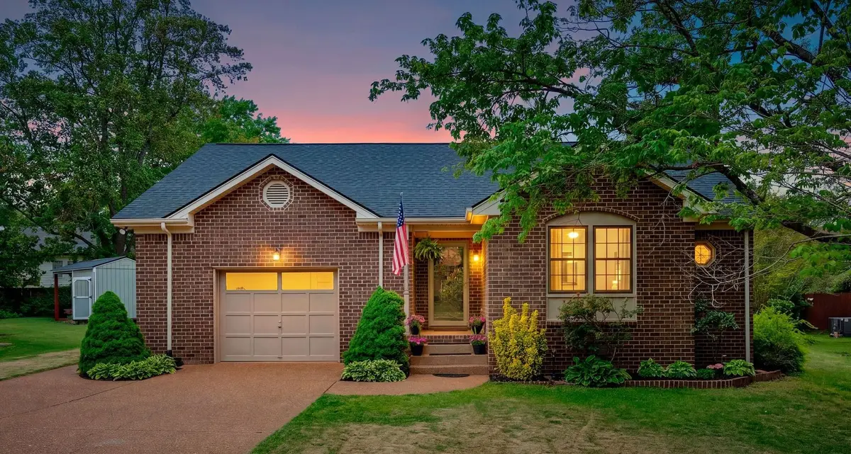 215 Devrow Ct, Franklin, TN 37064 - #1