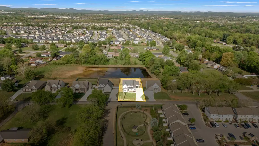 520 Gresham Ln, Murfreesboro, TN 37129 - #2