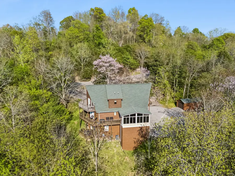 110 Lake Meadow Dr, Smithville, TN 37166 - #2