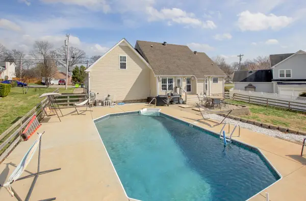 3430 E Henderson Way, Clarksville, TN 37042