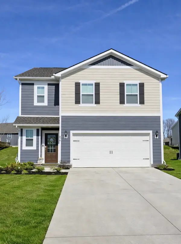 576 Lyness Dr, Smyrna, TN 37167