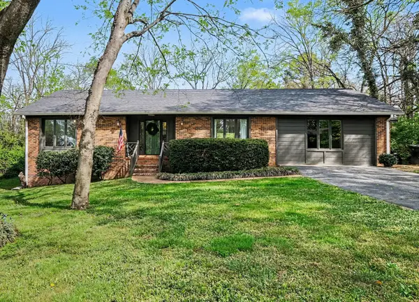 1112 Hiwassee Dr, Columbia, TN 38401