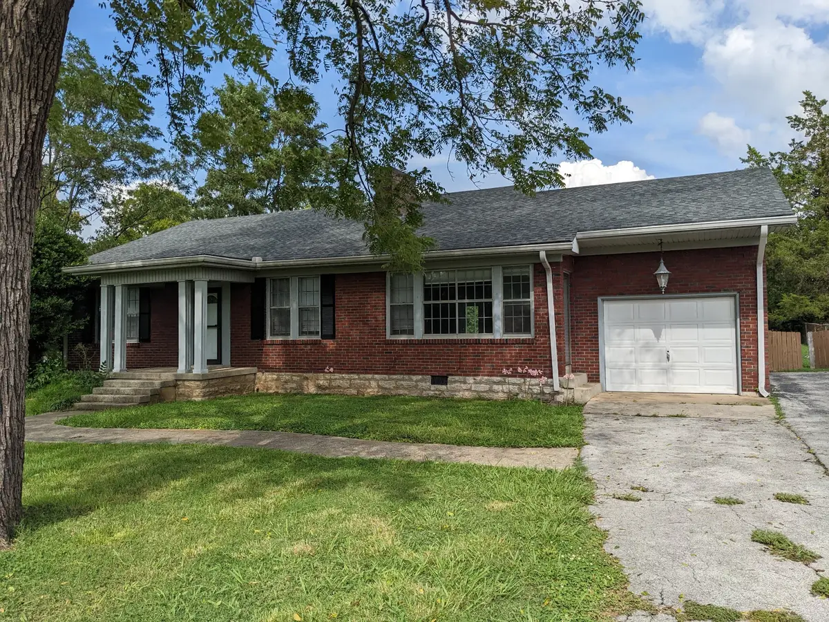 1289 Hunters Point Pike, Lebanon, TN 37087 - #1