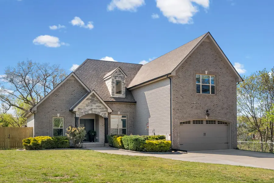 1608 Walnut Grove Rd, Clarksville, TN 37042 - #2