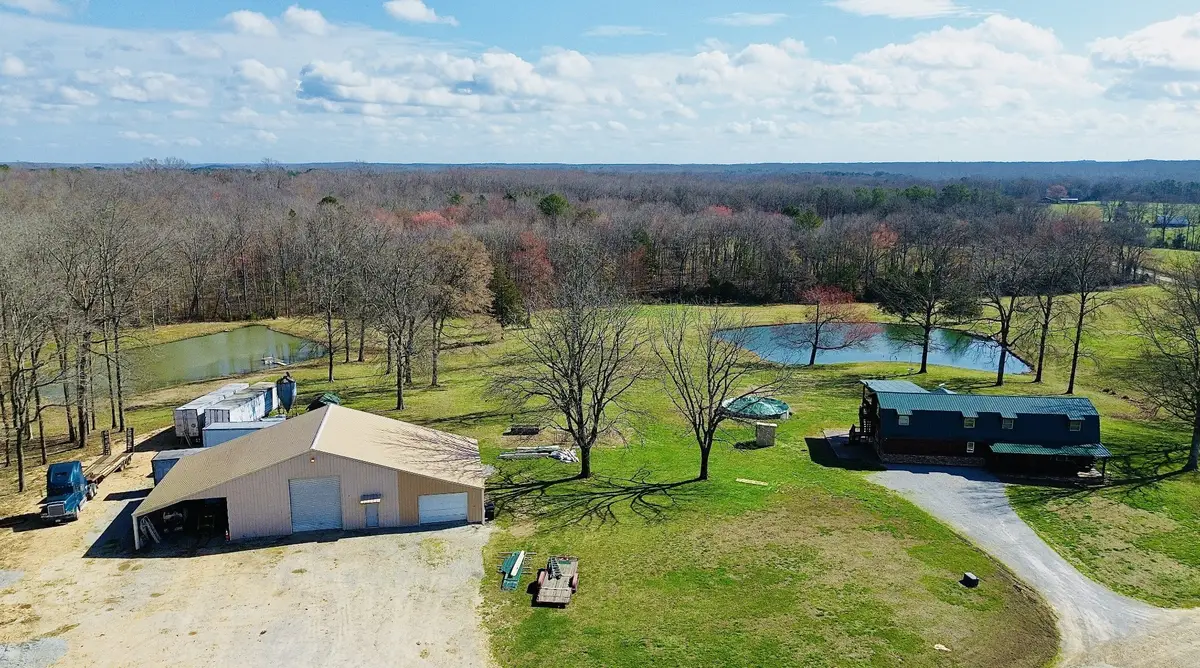 94 Oxford Rd, Holladay, TN 38341 - #1