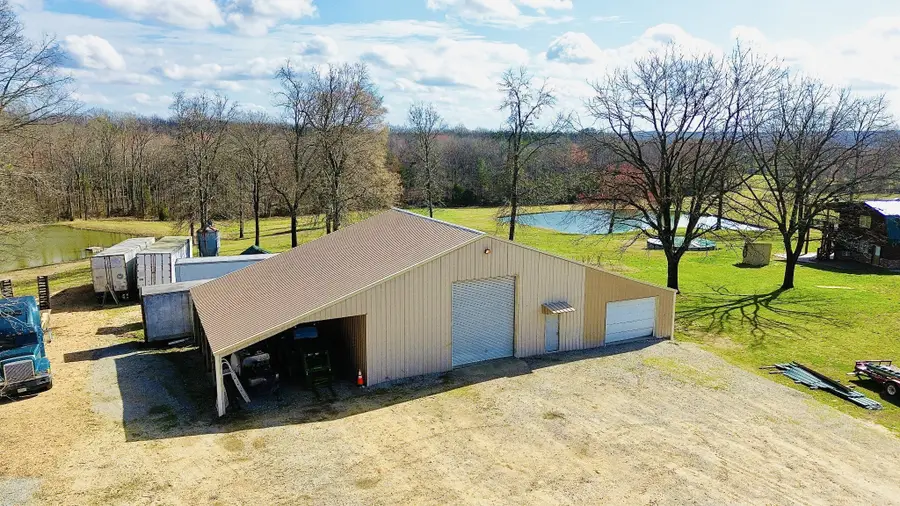 94 Oxford Rd, Holladay, TN 38341 - #3