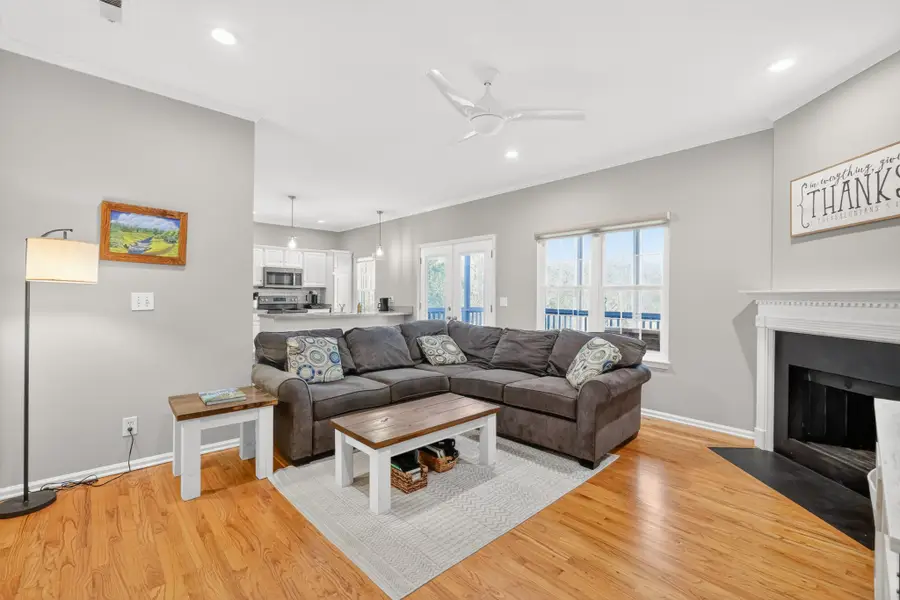 8199 Coley Davis Rd, Nashville, TN 37221 - #3