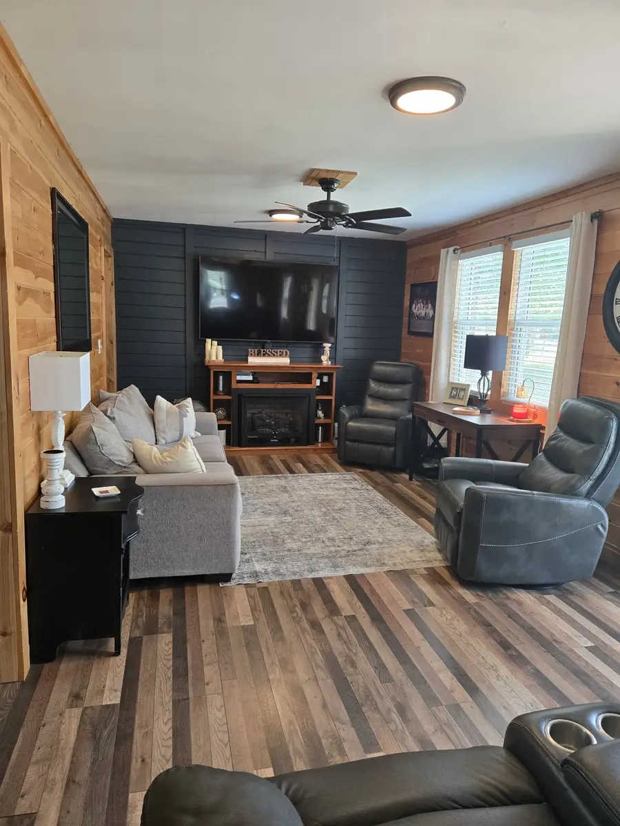 1605 New Dry Hollow Rd, Vanleer, TN 37181 - #3