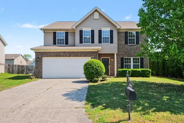 1042 Countess Ln, Spring Hill, TN 37174