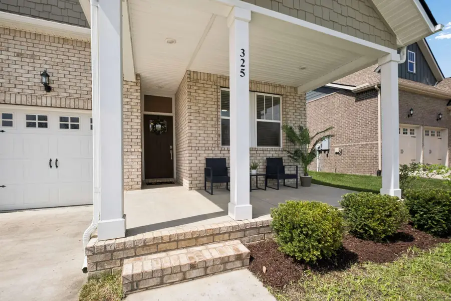 325 Gingerwood Ln, Hendersonville, TN 37075 - #2