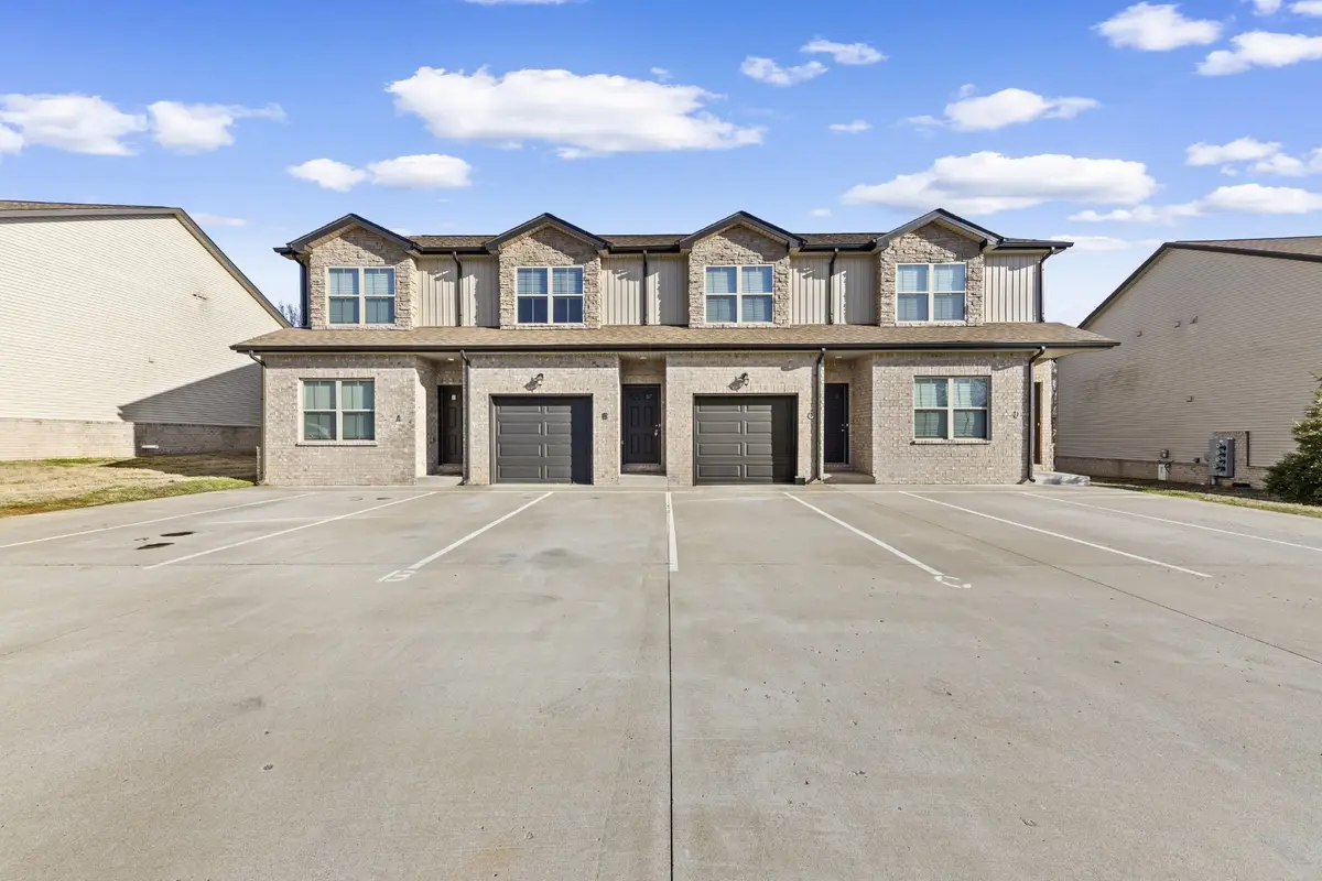 283 Smithson Ln, Clarksville, TN 37040 - #1