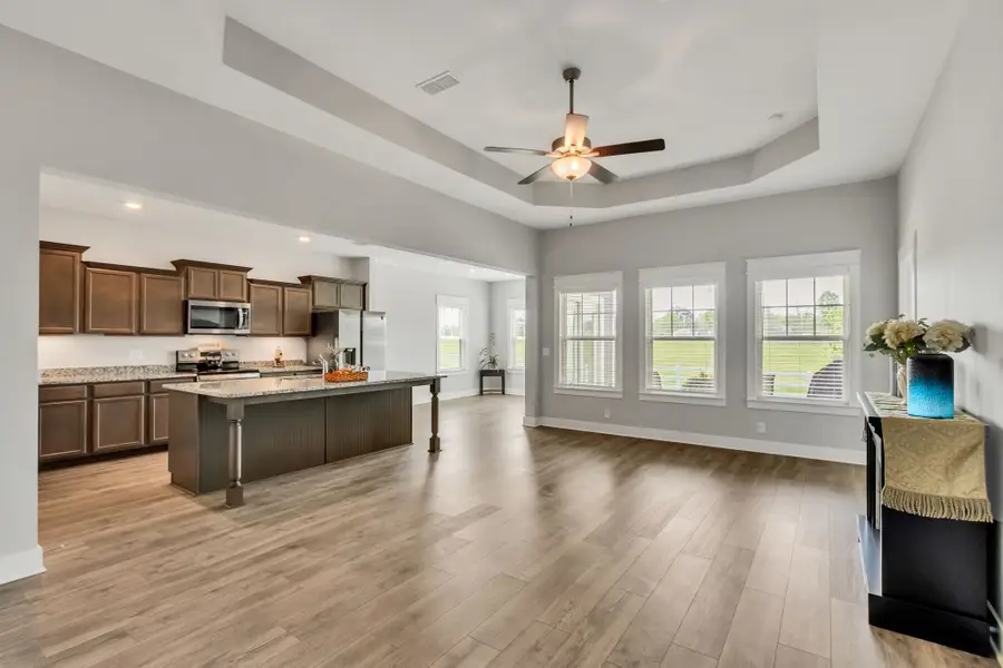 2424 Hollis Dr, Murfreesboro, TN 37127 - #3