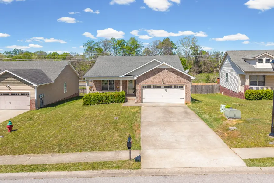 1640 Buchanon Dr, Clarksville, TN 37042 - #3