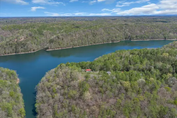 347 Mayberry Dr, Smithville, TN 37166