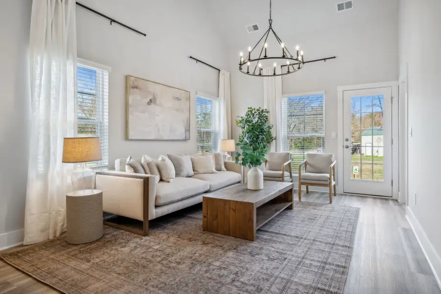 533 Tulip Springs Rd, Hermitage, TN 37076 - #2