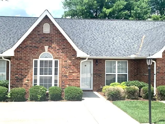 619 E Lane St #619 + GARAGE 4, Shelbyville, TN 37160 - #1