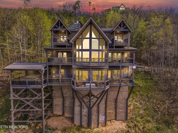 2643 Dogwood Ridge Way, Sevierville, TN 37862