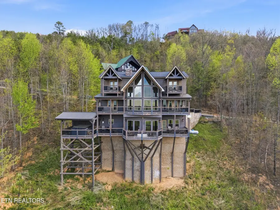 2643 Dogwood Ridge Way, Sevierville, TN 37862 - #2