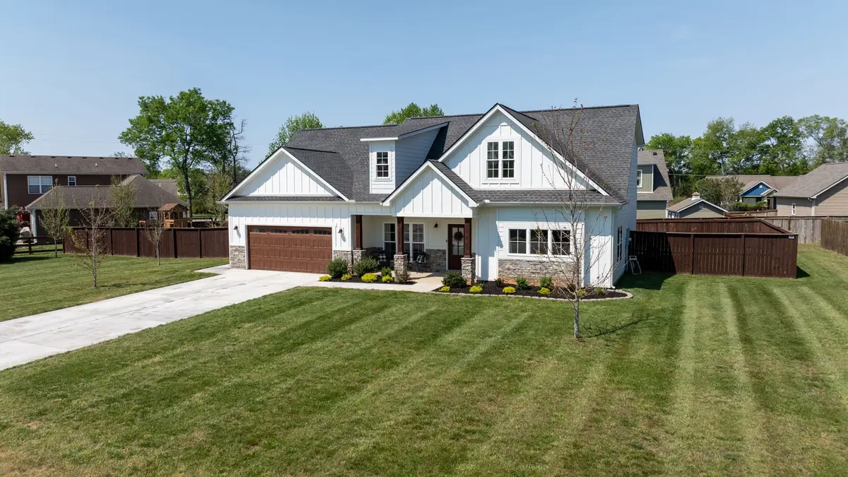 617 Laurel Ln, Murfreesboro, TN 37127 - #1