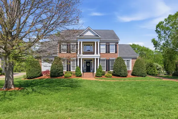 327 Gillette Dr, Franklin, TN 37069