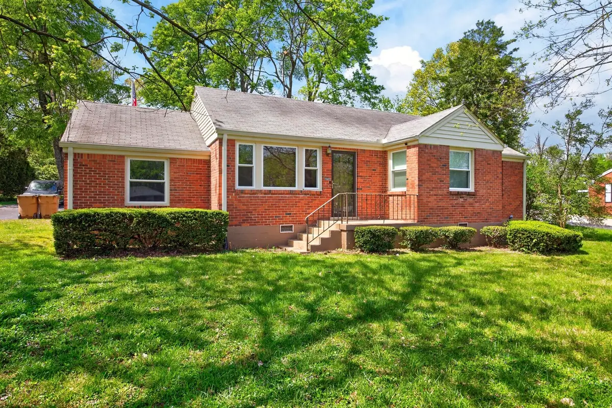 116 S Graycroft Ave, Madison, TN 37115 - #1