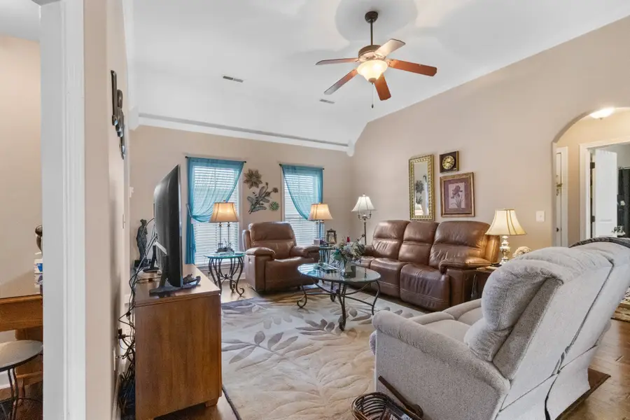 121 Baylee Ct, White House, TN 37188 - #3