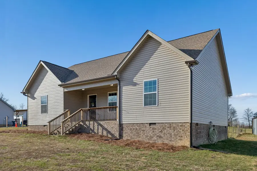 1521 Wixtown Rd, Westmoreland, TN 37186 - #2