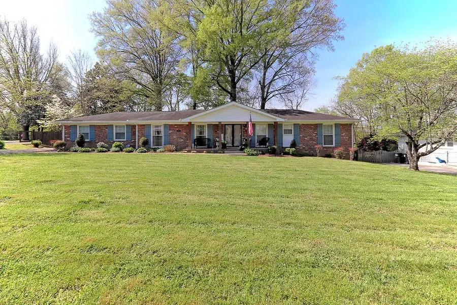 1008 Rolling Fields Cir, Columbia, TN 38401 - #3