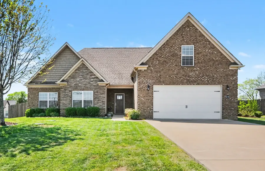 5100 Vinnie Dell Dr, Chapel Hill, TN 37034 - #2