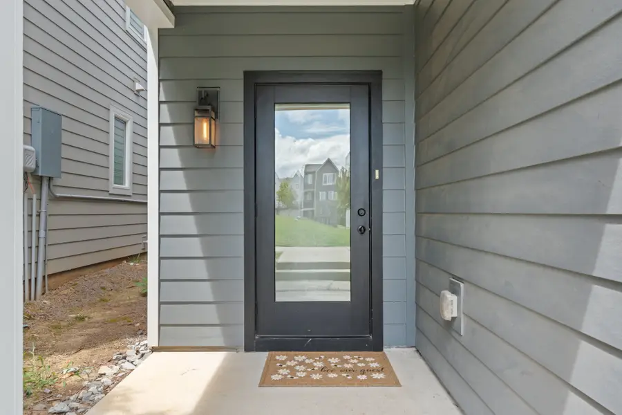 225 Sterling Point Cir, Nashville, TN 37209 - #2