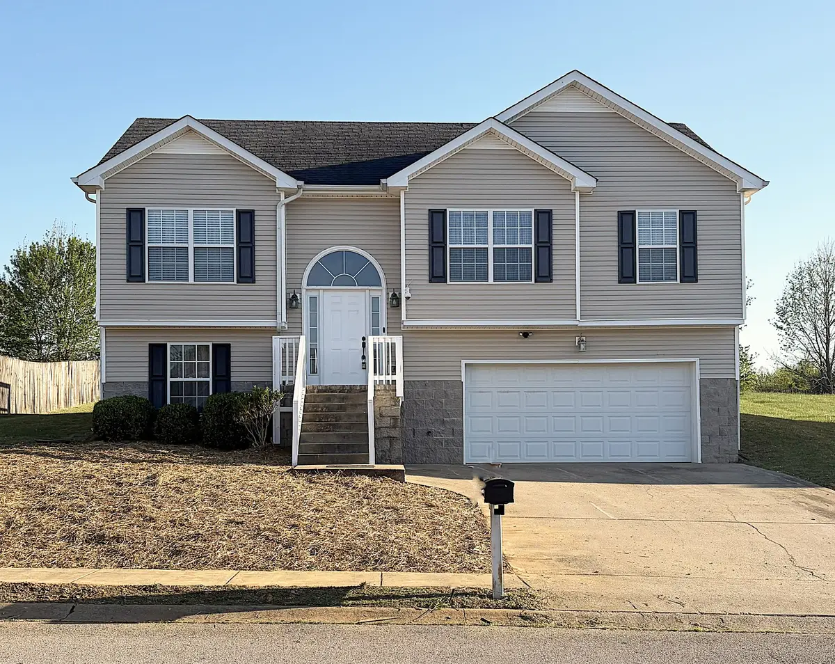 1608 Broad Cir, Clarksville, TN 37042 - #1