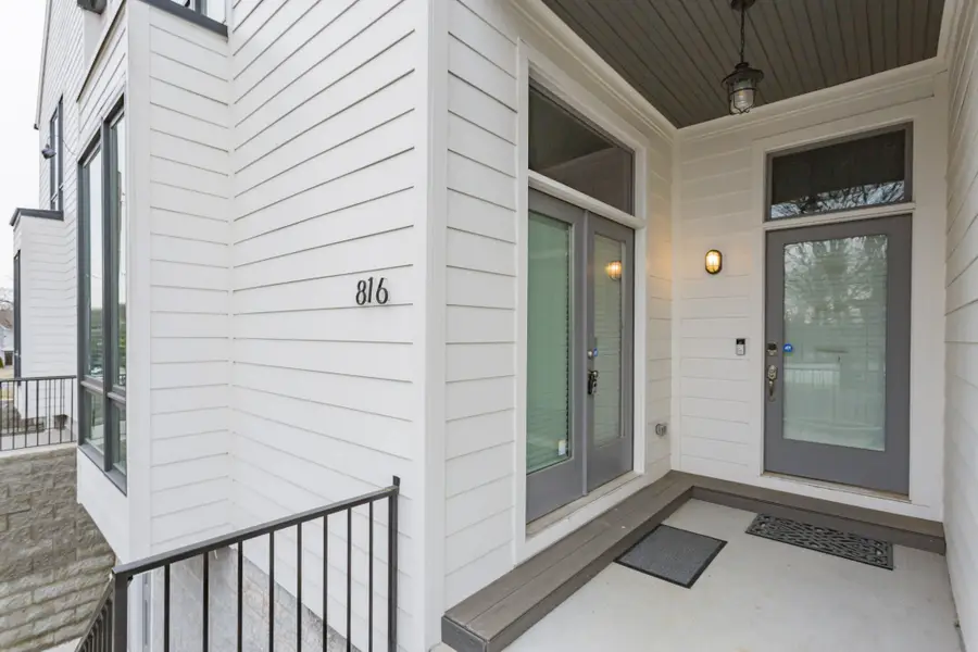 816 Smiley St, Nashville, TN 37206 - #3