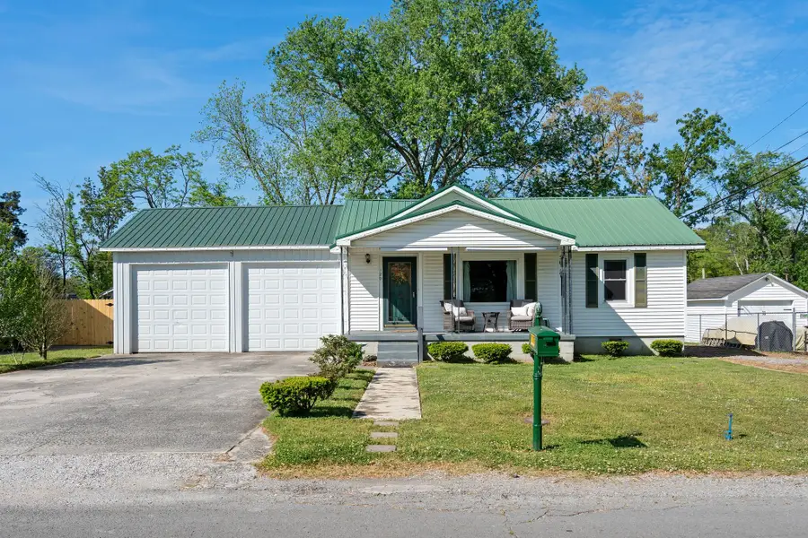 120 Ham St, Tullahoma, TN 37388 - #2