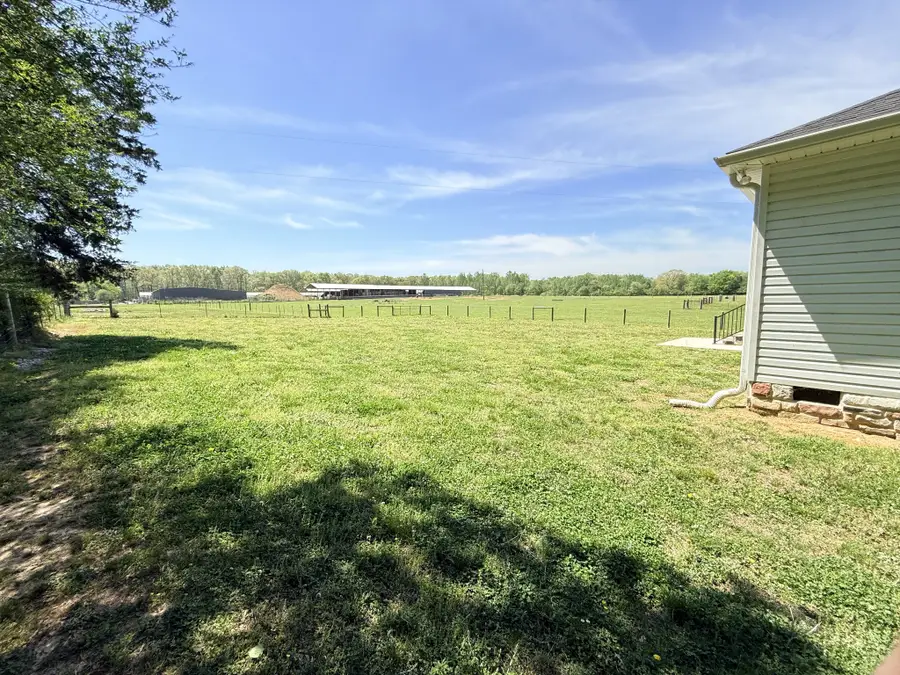 1113 Hurricane Rd, Tullahoma, TN 37388 - #3
