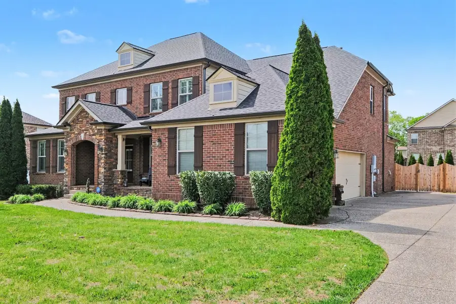 4015 Pendleton Dr, Spring Hill, TN 37174 - #3