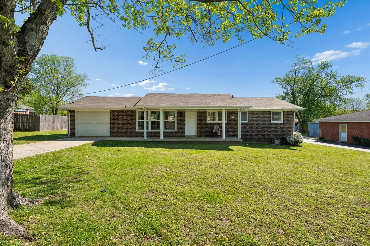 205 Martha St, Smyrna, TN 37167 - #1