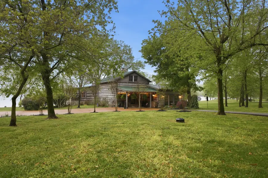 1004 Mill Pond Road, Mount Pleasant, TN 38474 - #2