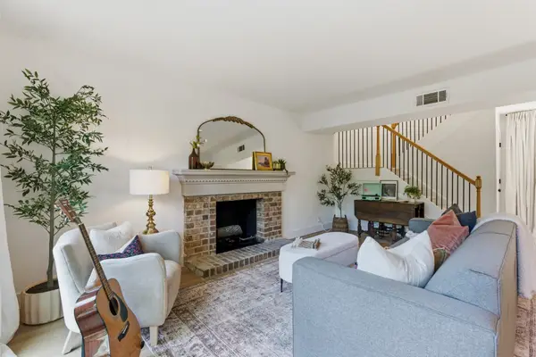 2116 Hobbs Rd #L8, Nashville, TN 37215