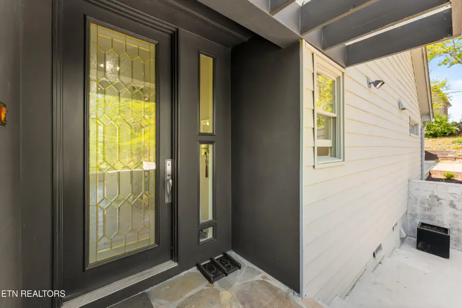 1313 Cherokee Blvd, Knoxville, TN 37919 - #3