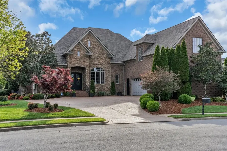 1055 Litchfield Pl, Gallatin, TN 37066 - #2