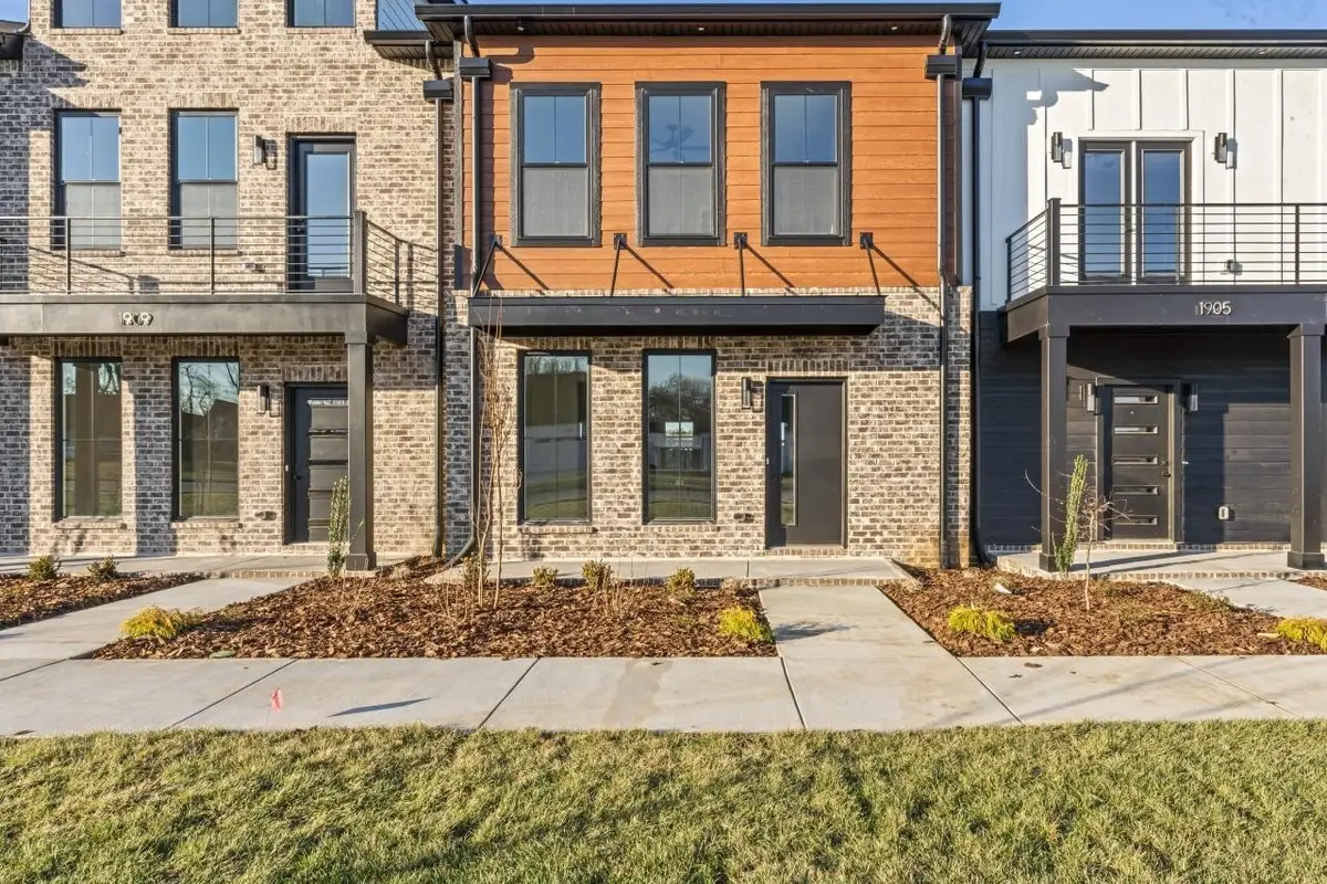 1329 Rebecca Johns Dr, Murfreesboro, TN 37128 - #1