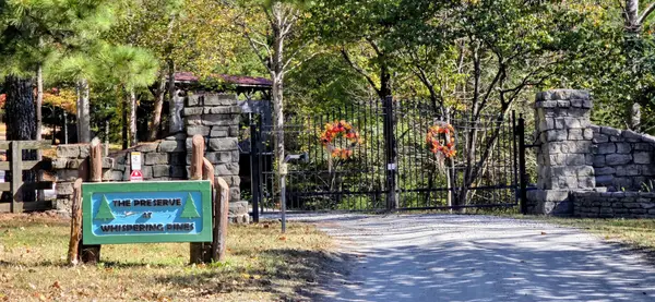 658 Aerie Lake Circle, Summertown, TN 38483