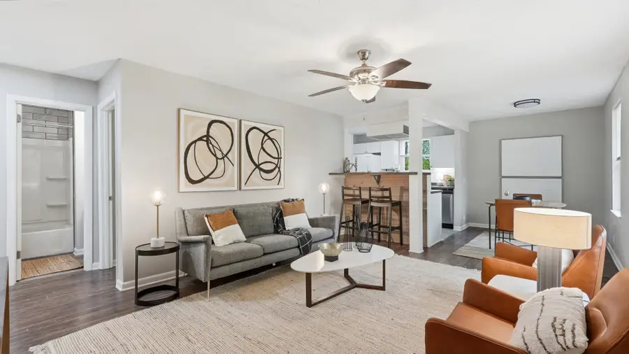 120 Sunny Brook Dr, Burns, TN 37029 - #2