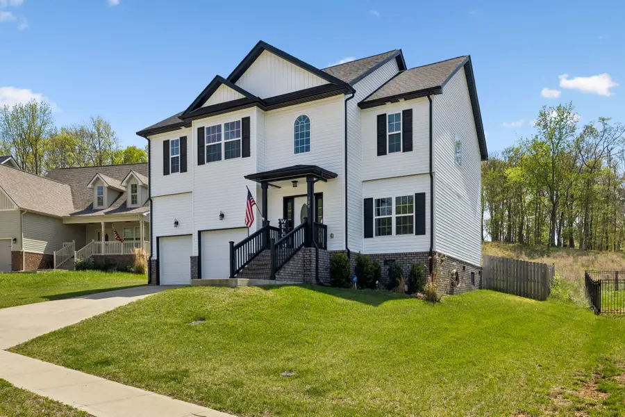 380 Barry Dr, Clarksville, TN 37040 - #2