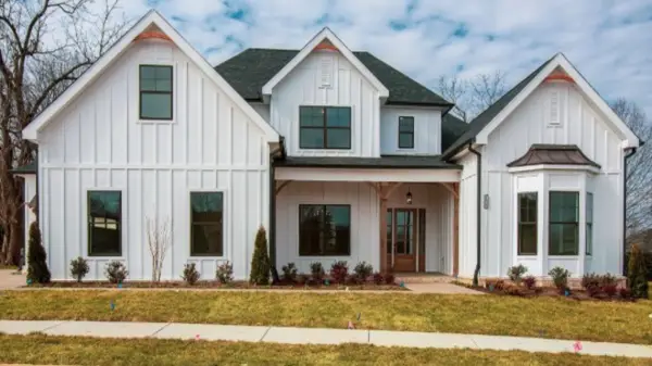 1008 Tiane Trail, Gallatin, TN 37066