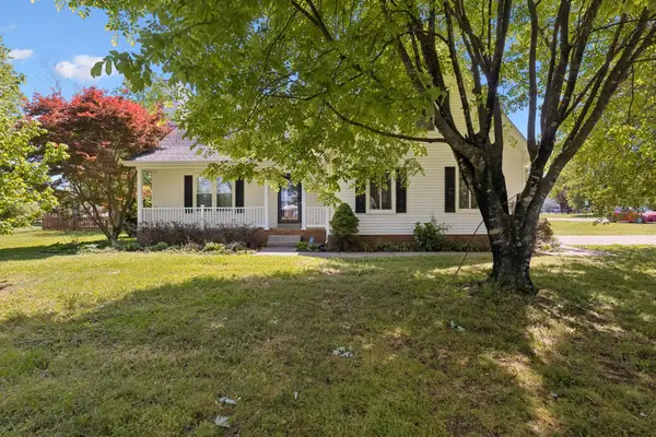 4643 Barfield Crescent Rd, Murfreesboro, TN 37128