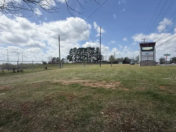 350 Dover Rd, Clarksville, TN 37042